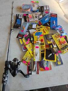 lot 101 image: Ice Fishing RodReel & Pan Fish Lures (UNUSED)