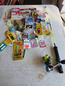 lot 102 image: Ice Fishing RodReel & Pan Fish Lures (UNUSED)