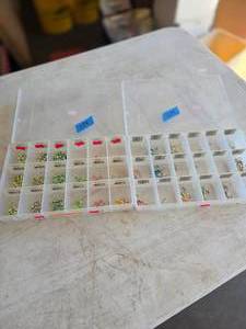 lot 139 image: JigsLuresTeardrops & Cases (UNUSED)