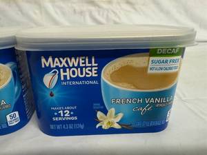 lot 162 image: 4 Packs of Maxwell House French Vanilla Sweetener