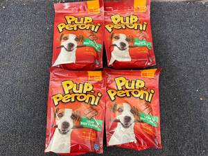 lot 146 image: 4 Bags of Pup-Peroni Dog Treats