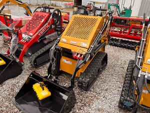 lot 5 image: MX-MRT14 Compact Track Loader
