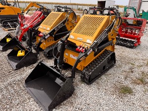 lot 109 image: MX-MRT14 Compact Track Loader