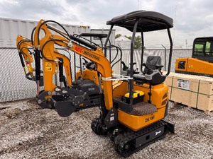 lot 107 image: QK18R Mini Excavator