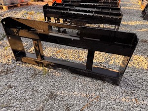 lot 45 image: Pallet Fork Frame