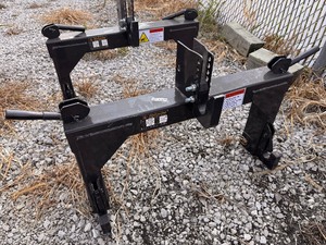 lot 62 image: PT-16-01C 3 Point Quick Tach