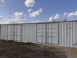 lot 95 image: 40 High Cube Multi-Door Container