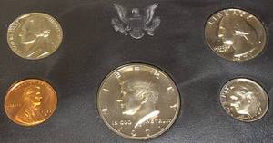 lot 35 image: 1971 Proof Set, San Francisco Mint (S), includes nice silver coins.