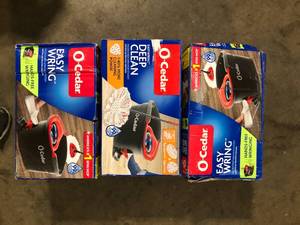 lot 46 image: Lot of O-Cedar Mop Buckets Customer Returns See Pictures