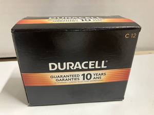 lot 143 image: Duracell C Batteries