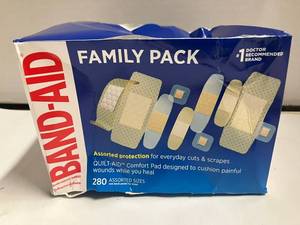 lot 146 image: Band-Aid Family Pack