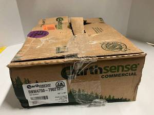 lot 32 image: 56 Gallon Can Liners