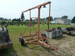 lot 5 image: Portable Water Tank Fill Trailer