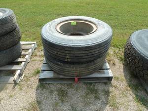 lot 17 image: Semi Truck Spares 1000- R20