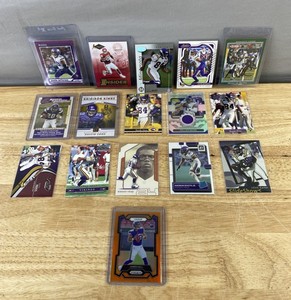 lot 518 image: Minnesota Vikings NFL Football Card Lot - 16 Cards with Mewelde Moore Autograph J