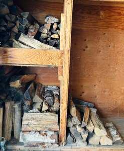 lot 71 image: Assorted Firewood