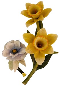 lot 54 image: DR - Vintage Napoleon Italy Capodimonte Porcelain Floral Arrangement