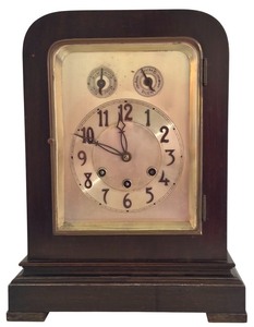 lot 108 image: LR - Vintage German Art Deco Oak Mantle Clock with Silver Dial