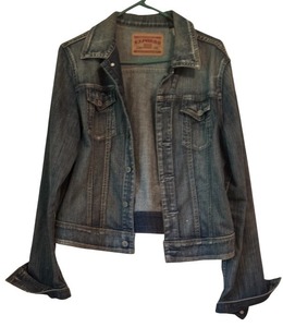 lot 120 image: BR3 - Express Precision Fit Denim Jacket Size Large