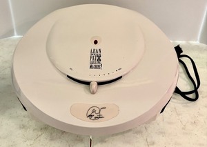 lot 165 image: K - George Foreman GR30VT Lean Mean Fat Reducing Grilling Machine, 13 Inch