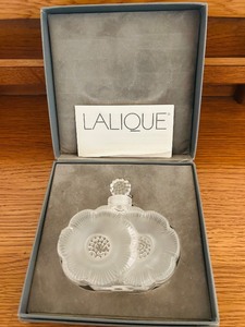 lot 27 image: K - Lalique Paris Frosted Crystal Perfume Bottle with Box