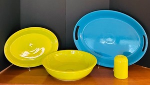 lot 35C image: K - Fiesta Mango Hostess Serving Set Including Plastic Blue Tray, Serving Bowl, Platter, and Shaker