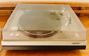 lot 94 image: LR - Sony PS-3300 Direct Drive Stereo Turntable with Stanton Grado Cartridge