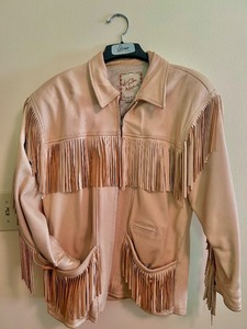 lot 149 image: K - Mt. Julian Adventures Santa Fe Collection Leather Fringe Jacket Size M