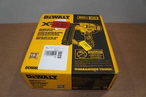 lot 4 image: DeWalt 20V Max XR 18 Gauge Brad Nailer - Tool Only