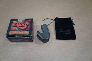 lot 7 image: Ebow Electric Bow for Guitar