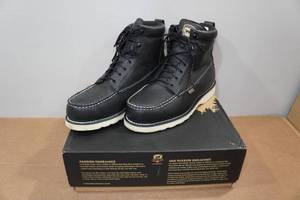 lot 13 image: Irish Setter Wingshooter Mens 7 Waterproof Boots Style A0845 - Size 12