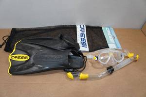 lot 61 image: Cressi Adult Rondine Palau Fin Snorkel Set - Fin Size LXL