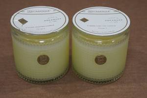 lot 108 image: 2 Aromatique 6oz Candles - Sorbet