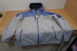 lot 114 image: Blackfish Zenith Softshell Jacket - 2XL