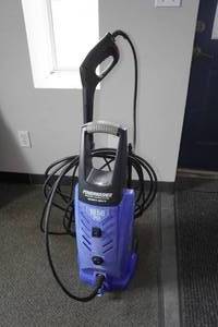 lot 199 image: Powerwasher 1850 PSI Electric Pressure Washer