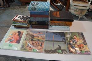 lot 19 image: Books - Antique Cookbooks, Ideals