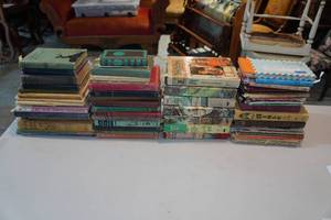lot 21 image: Books - Childrens, Bibles, Winnie the Pooh