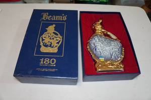 lot 136 image: Vintage Jim Beam Decanter