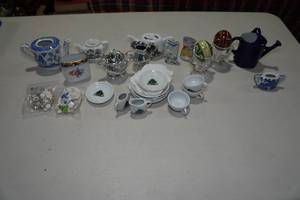 lot 151 image: Mini Tea Sets