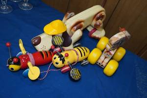 lot 159 image: Vintage Pull-Behind Toys