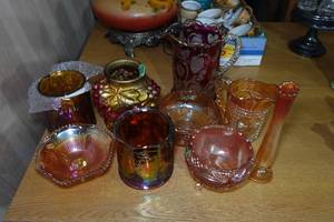 lot 35 image: Assorted Glassware