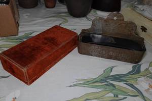 lot 67 image: Vintage BrushMirror Set in Case with Comb-Brush in Tin