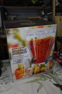 lot 76 image: Buddeez 3.5 Gallon Beverage Dispenser