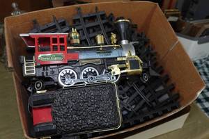 lot 92 image: Vintage Train Set