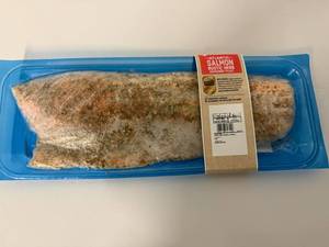 lot 18 image: I. 2.73lbs Alantic Salmon-Rustic Herb Seasoned