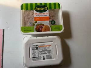 BB. 2x 3lbs Jennie.O Ground Turkey