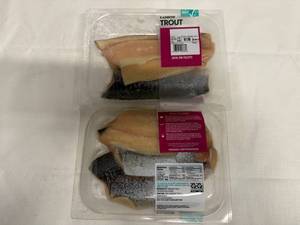 lot 147 image: K. 2x 4 portions Atlantic Salmon wSeafood Stuffing