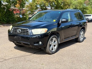 lot 17 image: 2008 TOYOTA HIGHLANDER SPORT All Wheel Drive  Prior Certified Pre-Owned (NO RESERVE)