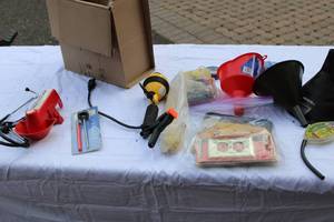 lot 17 image: Lot of Funnels, Auto repair light, digital thermometer and more