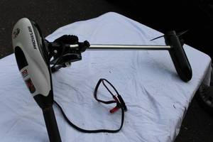 lot 59 image: Prowler T30 Battery Powered Trolling Motor